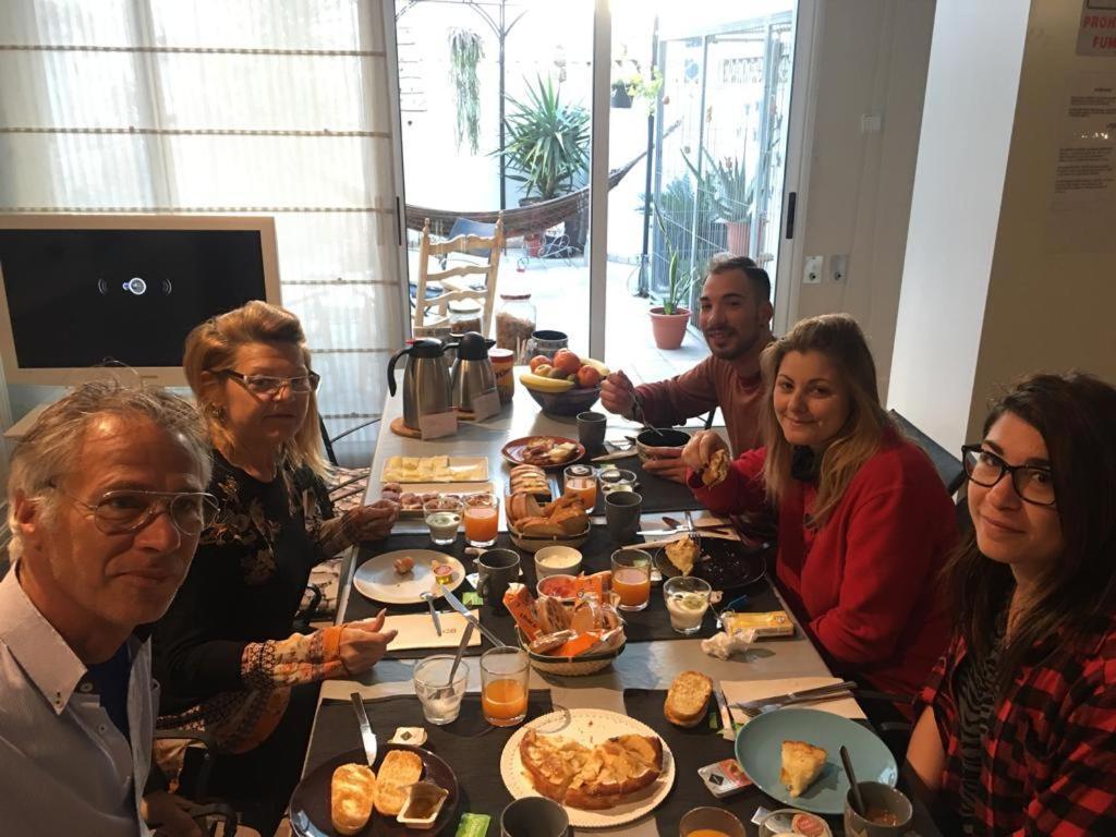ולנסיה Angel Guimera Rooms & Breakfast מראה חיצוני תמונה